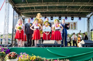 dozynki-gminne-w-lekach-dolnych-cz-3.jpg