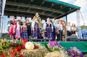 dozynki-gminne-w-lekach-dolnych-cz-3.jpg