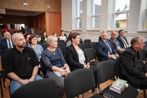 sesja-naukowa-i-prezentacja-monografii-pilzna.jpg