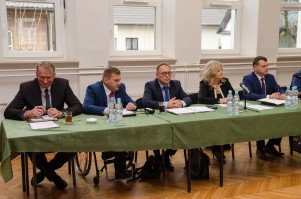 i-sesja-rady-miejskiej-kadencji-2018-2023.jpg