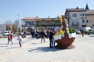 zagroda-wielkanocna-na-rynku-w-pilznie.jpg