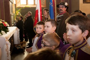 pogrzeb-ksiedza-juliana-galasa-cz-1.jpg