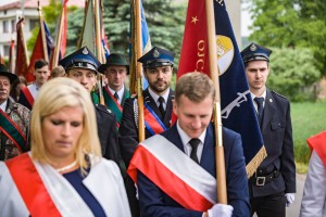 nadanie-imienia-jana-pawla-ii-szkole-podstawowej-w-machowej-msza-sw-fot-k-kosowski.jpg