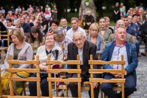 wprowadzenie-relikwii-sw-jana-pawla-ii-lipiny.jpg