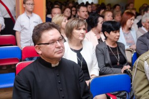 nadanie-imienia-szkole-w-zwierniku-cz-1.jpg