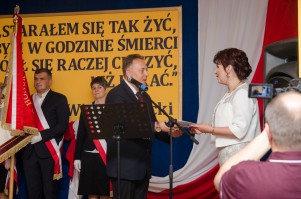 nadanie-imienia-szkole-w-zwierniku-cz-1.jpg