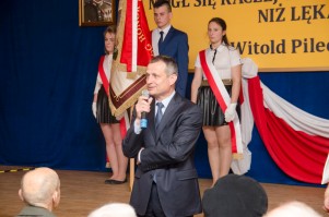 nadanie-imienia-szkole-w-zwierniku-cz-1.jpg