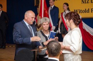 nadanie-imienia-szkole-w-zwierniku-cz-1.jpg