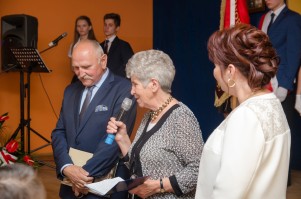 nadanie-imienia-szkole-w-zwierniku-cz-1.jpg
