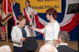 nadanie-imienia-szkole-w-zwierniku-cz-1.jpg