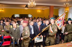 nadanie-imienia-szkole-w-zwierniku-cz-1.jpg