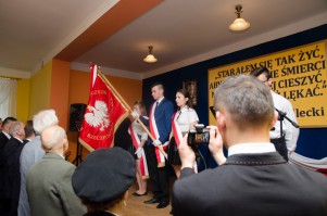 nadanie-imienia-szkole-w-zwierniku-cz-1.jpg