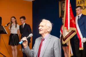 nadanie-imienia-szkole-w-zwierniku-cz-1.jpg