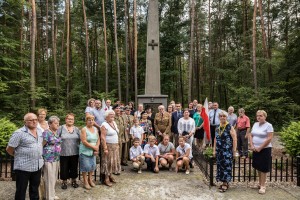 uroczystosci-w-goleczynie-i-dobrkowie.jpg