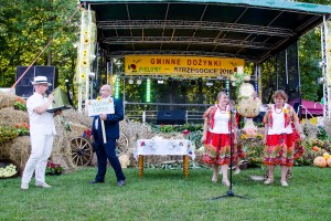 dozynki-gminy-pilzno-2016-cz-3.jpg