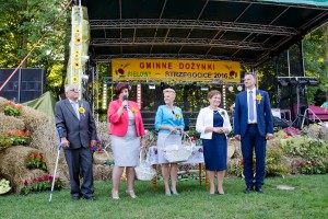 dozynki-gminy-pilzno-2016-cz-4.jpg