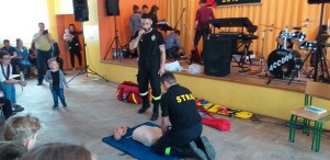 piknik-rodzinny-w-zwierniku-2019.jpg