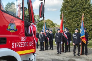 poswiecenie-wozu-strazackiego-w-strzegocicach.jpg