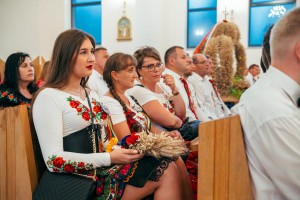Dozynki_Gminne_Słotowa_2023-Msza_Sw-78.jpg