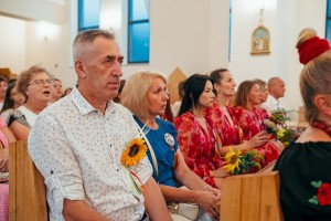 Dozynki_Gminne_Słotowa_2023-Msza_Sw-81.jpg
