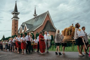 Dozynki_Gminne_Słotowa_2023-Czesc_oficjalna-12.jpg