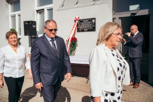Odsloniecie_tablicy_Jozefa_Ulmy_Met-Chem-45.jpg