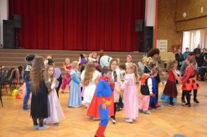 bal-karnawalowy-w-domu-kultury.jpg