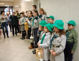 betlejemskie-swiatlo-plonie-zdjecia.jpg