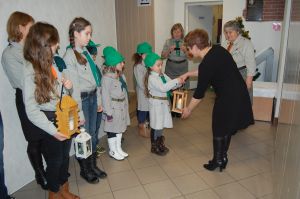 betlejemskie-swiatlo-plonie-zdjecia.jpg