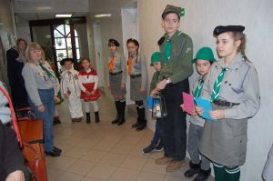 betlejemskie-swiatlo-pokoju-w-pilznie.jpg betlejemskie-swiatlo-pokoju-w-pilznie.jpg
