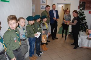 betlejemskie-swiatlo-pokoju-w-pilznie.jpg betlejemskie-swiatlo-pokoju-w-pilznie.jpg