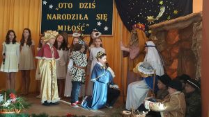 bozonarodzeniowy-spektakl-w-zwierniku.jpg