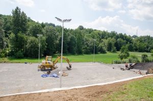 dobrkow-z-nowym-boiskiem.jpg