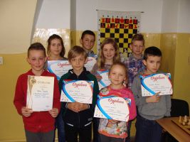 duzy-sukces-mlodych-szachistow.jpg