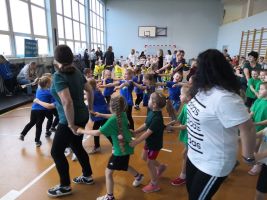 dzielne-smerfy-z-pucharem.jpg