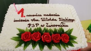 dzien-patrona-w-szkole-w-zwierniku.jpg