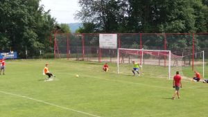 gimnazjada-w-pilce-noznej-na-stadionie-rzemieslnika.jpg