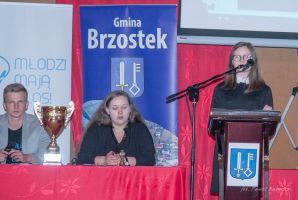 gimnazjalisci-z-pilzna-mistrzami-debaty.jpg