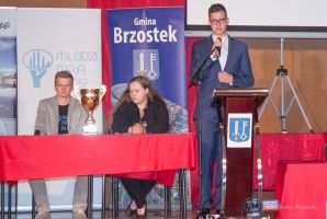 gimnazjalisci-z-pilzna-mistrzami-debaty.jpg