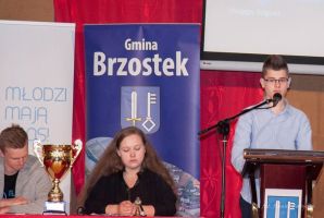 gimnazjalisci-z-pilzna-mistrzami-debaty.jpg