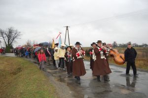 izba-pszczelarska-otwarta.jpg izba-pszczelarska-otwarta.jpg