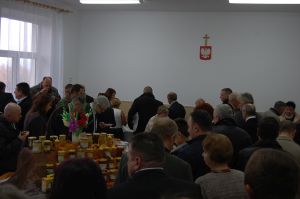 izba-pszczelarska-otwarta.jpg izba-pszczelarska-otwarta.jpg