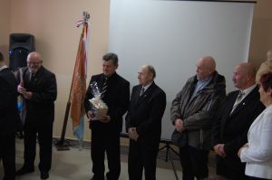 izba-pszczelarska-otwarta.jpg izba-pszczelarska-otwarta.jpg