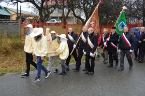 izba-pszczelarska-otwarta.jpg izba-pszczelarska-otwarta.jpg