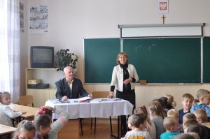 janusz-pyzinski-w-zs-w-parkoszu.jpg