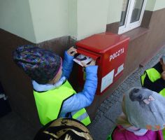 kartka-od-przedszkolakow-dla-powstancow.jpg