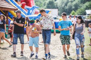 michal-wisniewski-zaspiewal-w-strzegocicach.jpg michal-wisniewski-zaspiewal-w-strzegocicach.jpg