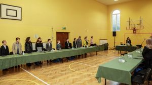 mlodziezowa-rada-miejska-juz-pracuje.jpg mlodziezowa-rada-miejska-juz-pracuje.jpg