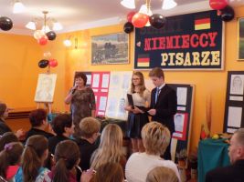 niemieccy-pisarze-w-zwierniku.jpg niemieccy-pisarze-w-zwierniku.jpg