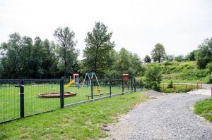 nowy-plac-zabaw-w-lekach-gornych.jpg nowy-plac-zabaw-w-lekach-gornych.jpg